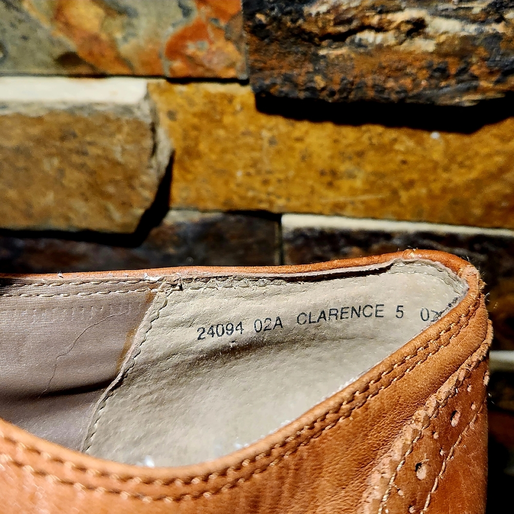 Hush Puppies Brown Leather Heels (Size 5) - Picture 9 of 11